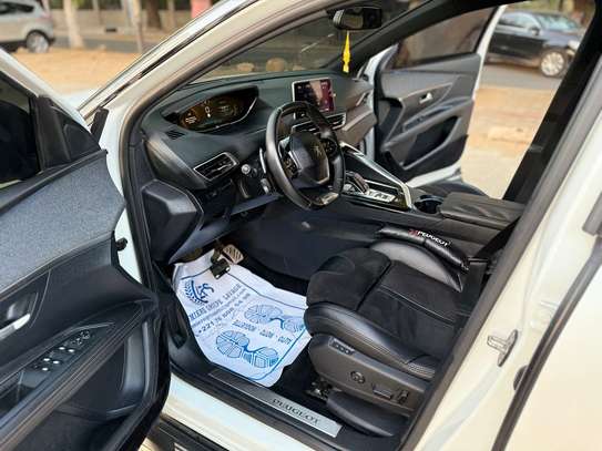 TOYOTA C-HR ANNÉE 2020 image 8
