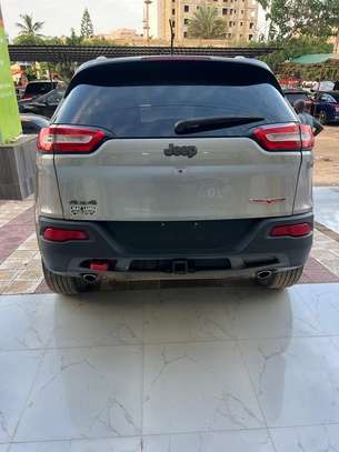 Jeep Cherokee Trailhawks image 2