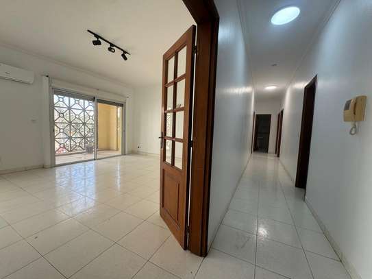 Appartement à louer  sur la corniche cité Africa Ouakan image 3
