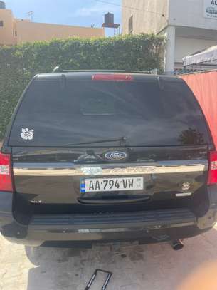 Ford Expedition image 3