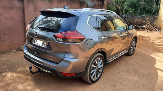 NISSAN X-TRAIL 4X4  7PL image 4