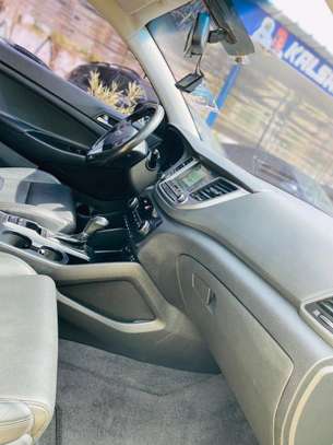 hyundai tucson 2018 2.0 image 10