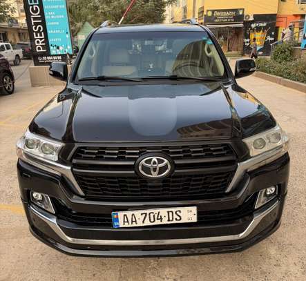 Toyota Land Cruiser V8 – 2021  Version : Full Options image 2