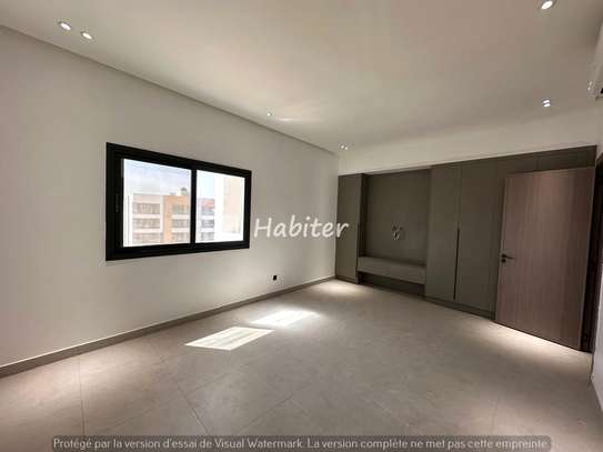 Appartement à louer au Point E image 9