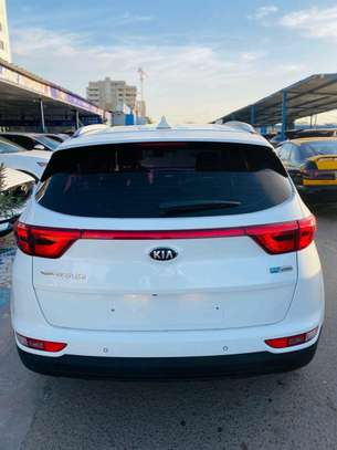 Kia sportage 2018 image 4