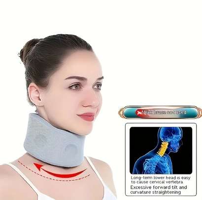 Minerve pour douleurs de cou image 5