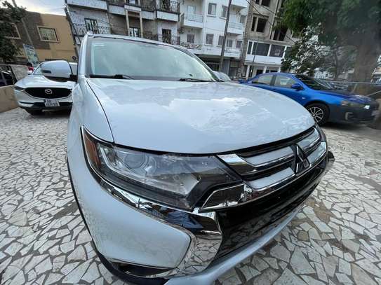 MITSUBISHI OUTLANDER 2016 image 4