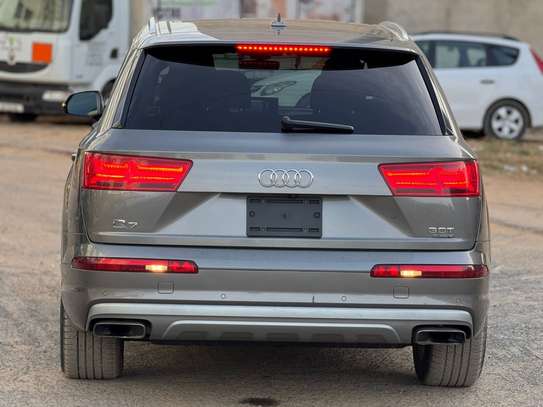 AUDI Q7 2017 Quattro image 2