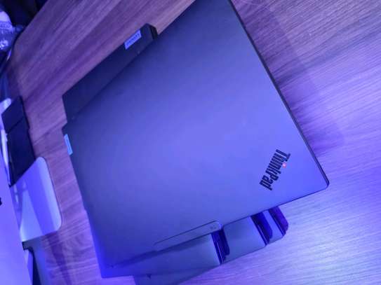 Lenovo ThinkPad T14 Gen 5 année 2025 Ryzen 7Pro image 8