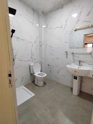 APPARTEMENT F3 À LOUER À NGOR ALMADIES image 7