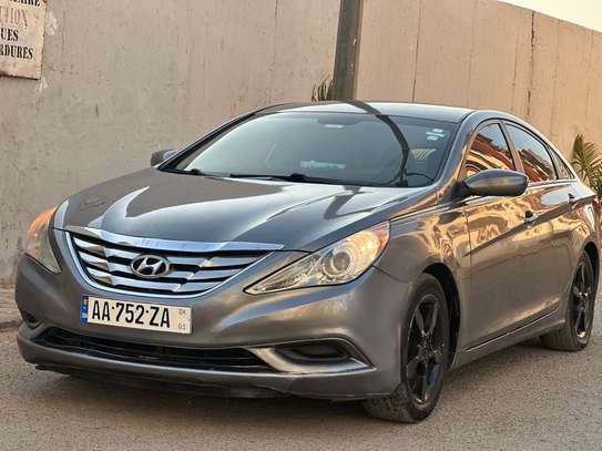 Hyundai Sonata image 2