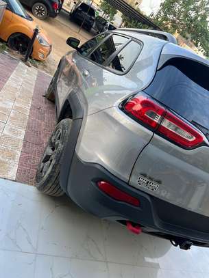 Jeep Cherokee Trailhawks image 7