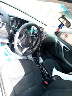 HYUNDAI ELANTRA 2015 image 4