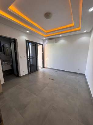 Appartement moderne image 12