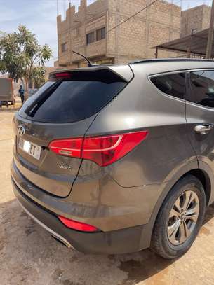 Hyundai Santa Fe 2014 – Automatique Essence 2.4L image 5