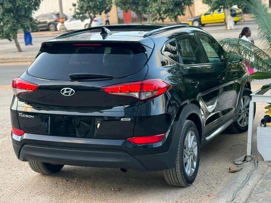 Hyundai tucson 2017 image 12