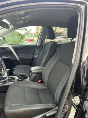 Toyota Rav4 2017 image 8
