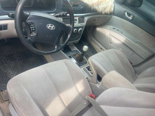 Hyundai sonata 2010 image 2