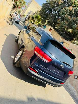 KIA SORENTO 2018 image 6
