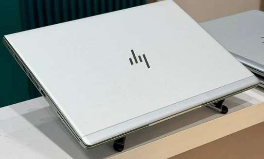 HP EliteBook 735 G6 image 3