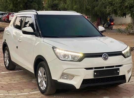 Ssangyong tivoli  2016 image 9