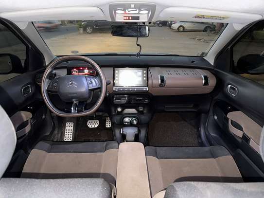 CITROËN C4 CACTUS 2017 image 10