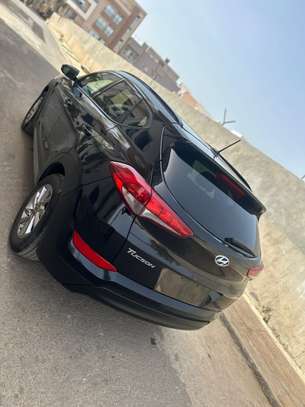 HYUNDAI TUCSON 2017 image 5