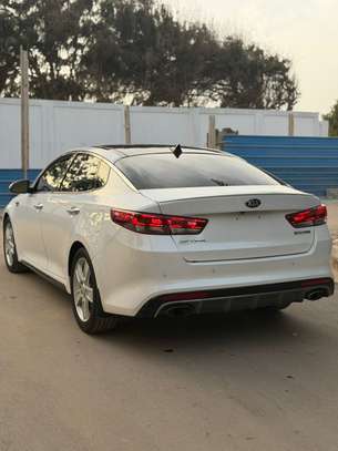 Kia optima image 5