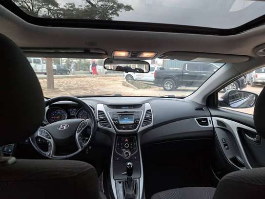 Hyundai elantra image 8
