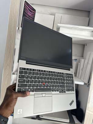 Lenovo ThinkPad E15 - I7 10th image 4