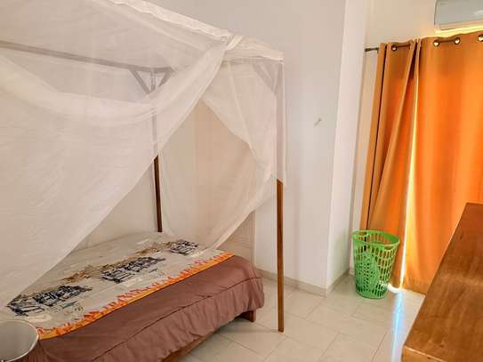 Appartement f4 meublé à louer à Ngor Almadies image 9