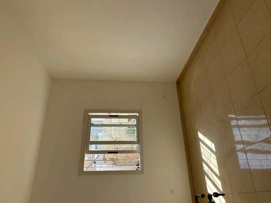 Magnifique appartement à louer aux Almadies 2 image 4