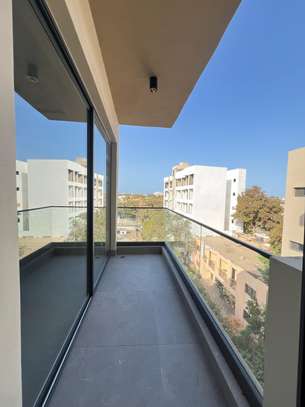 Appartement F4 à louer au Point E image 5