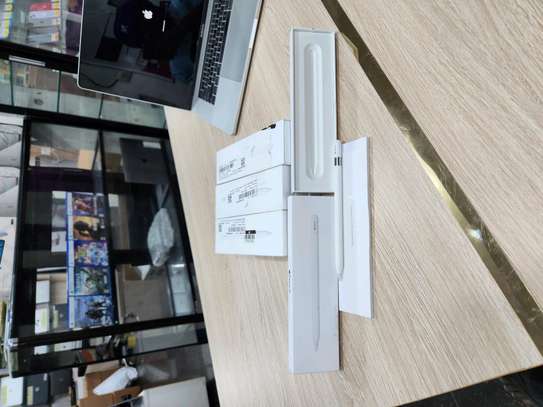 Apple pencil USB-C image 3