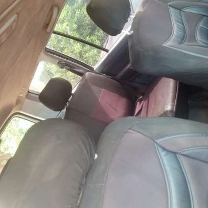 Toyota land cruiser 2000 image 5