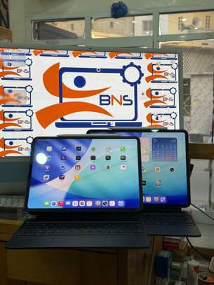 iPad Pro 13 Pouces (M4)  Capacité 256GB image 3