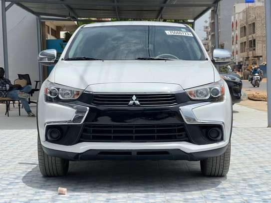 MITSUBISHI OUTLANDER 2016 image 1