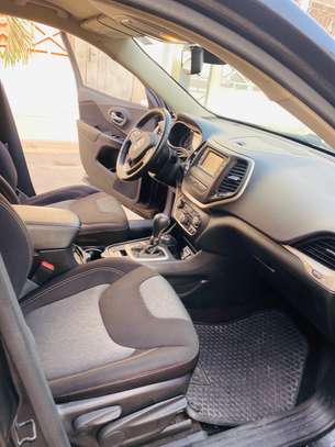 Jeep Cherokee 2017 image 6