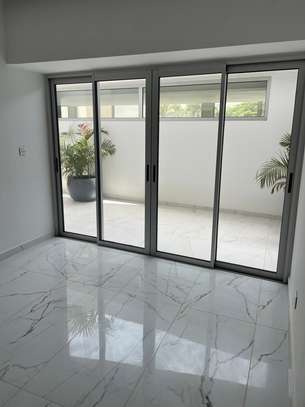 Bel appartement aux Almadies image 6