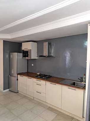 STUDIO MEUBLE A LOUER A NGOR MARINA BAY image 4