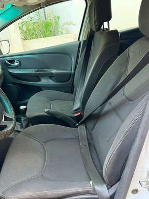 Clio 4 image 9