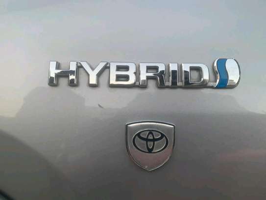 Toyota rav4 hybride 2021 image 2