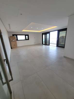 Appartement F4 à louer à Ngor Almadies image 9
