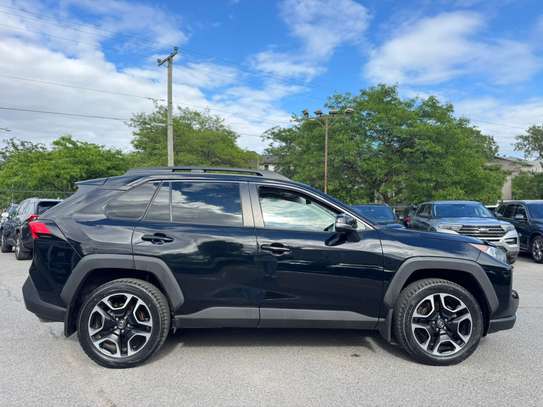 Toyota RAV 4 2019 image 7