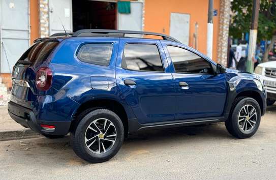 RENAULT DUSTER 2020 image 3