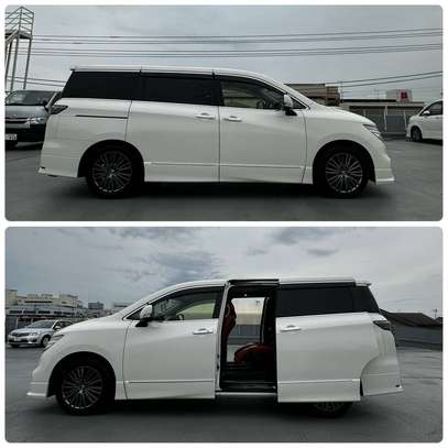 Nissan Elgrand 7 Places 2018 image 5