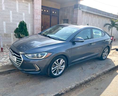 Hyundai elantra 2018 image 1