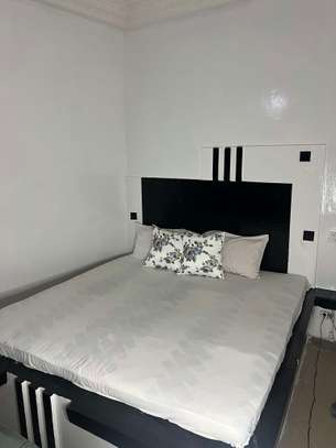 Grande Chambre Salle de Bain climatisee image 10