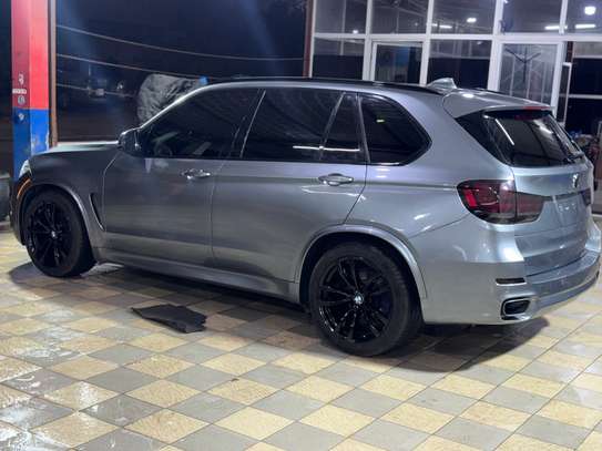 BMW x5 pack M image 3