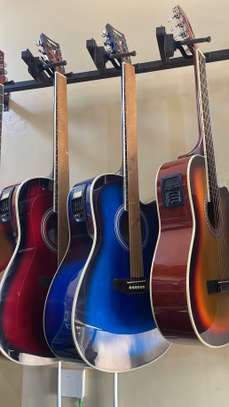 Guitar! (Yamaha fender et Ibanez tout neuf)bon prix image 7